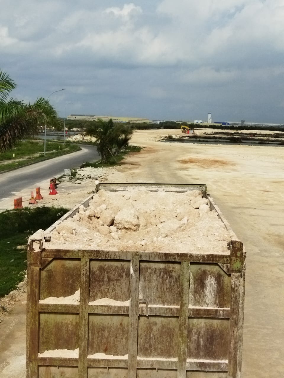 Supply Material Limestone di PT. Xinyi Glass Indonesia