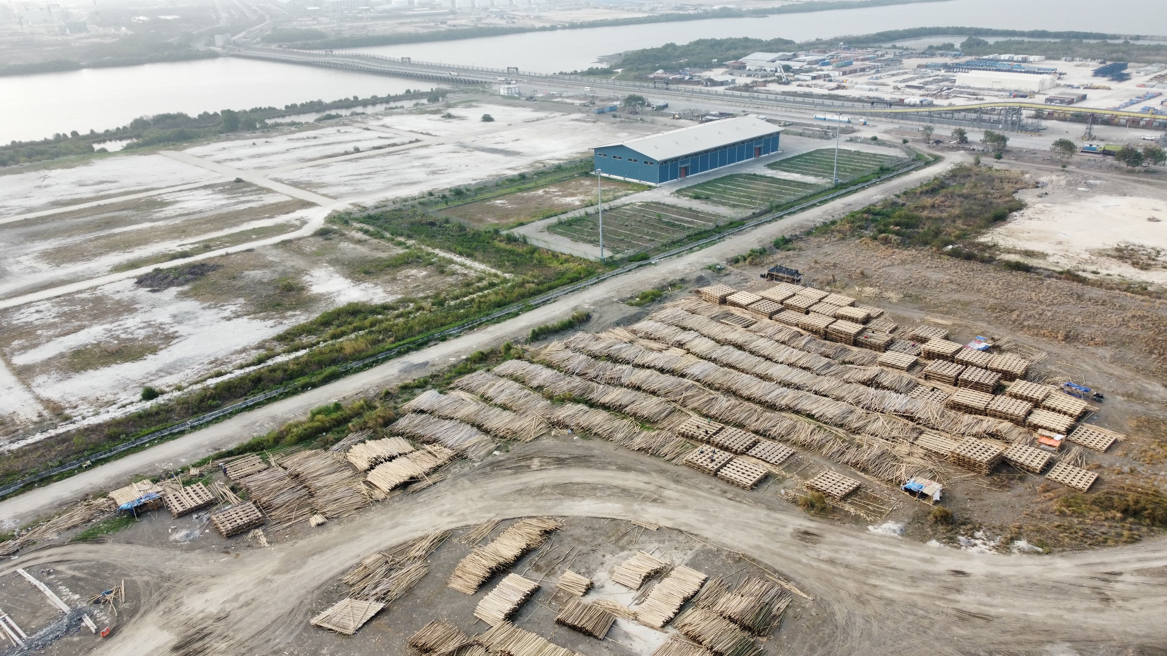 Supply Material Bambu di PT. Petrikopindo Cipta Selaras